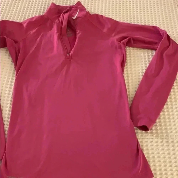 Nike - Picture 2 of 3